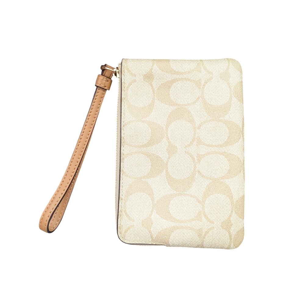 NWOT! COACH! FAWN BROWN/TAN GENUINE LEATHER, TAN & CREAM MONOGRAM WRISTLET! - Picture 6 of 10